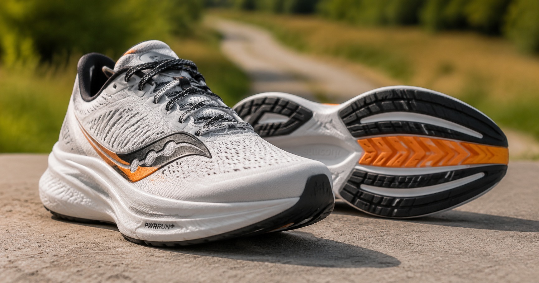 Khám Phá Giày Chạy Bộ Nike: Lựa Chọn Hoàn Hảo Cho Người Yêu Thể Thao - image 2 Khám Phá Giày Chạy Bộ Nike: Lựa Chọn Hoàn Hảo Cho Người Yêu Thể Thao - image 2